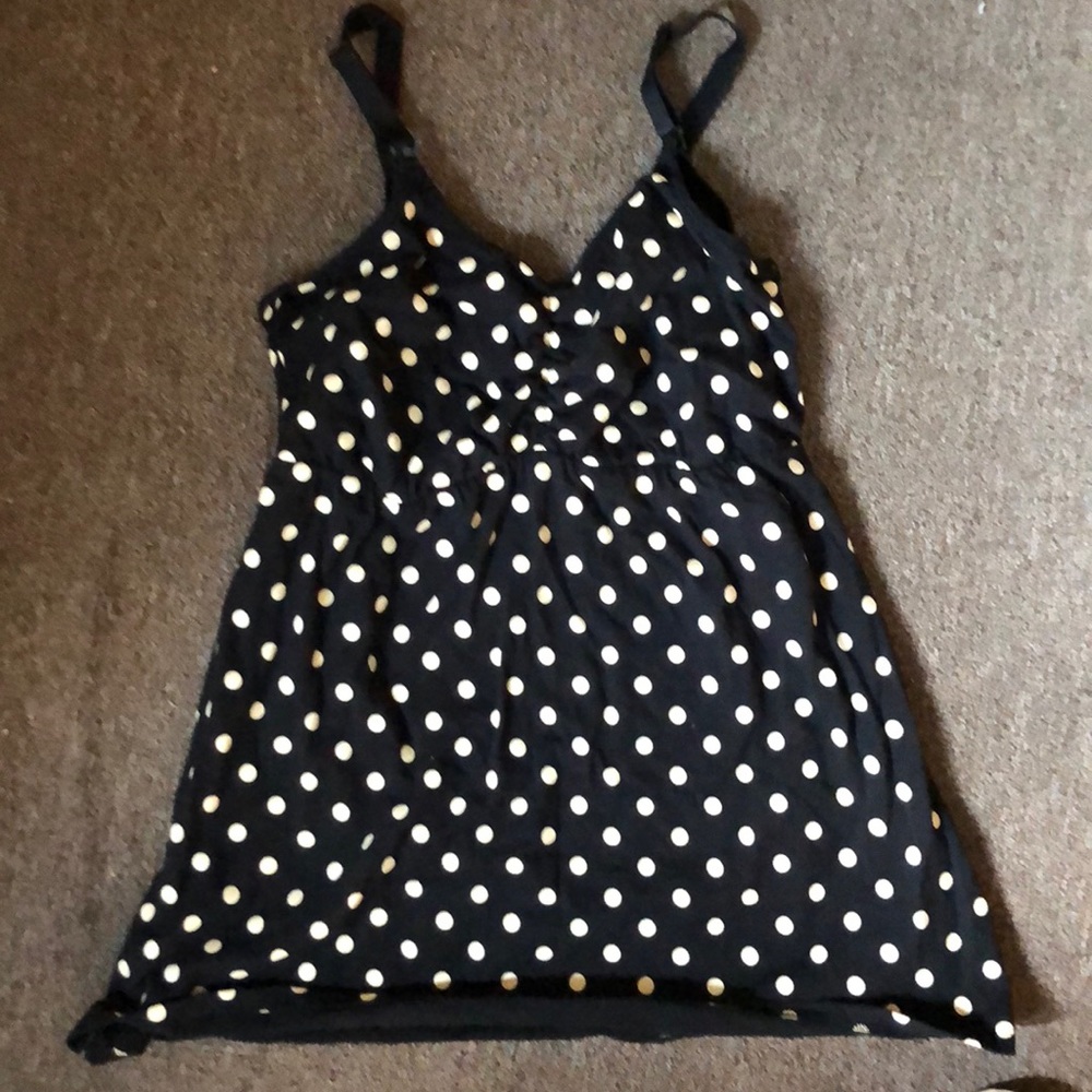 Nursing tank
